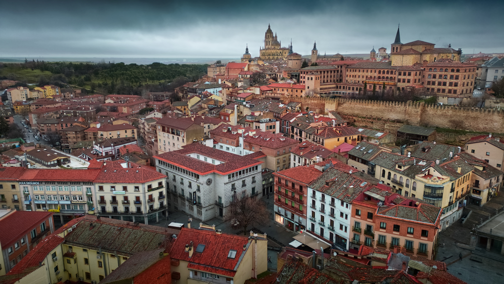 segovia óvárosa felülnézetből spanyolországban